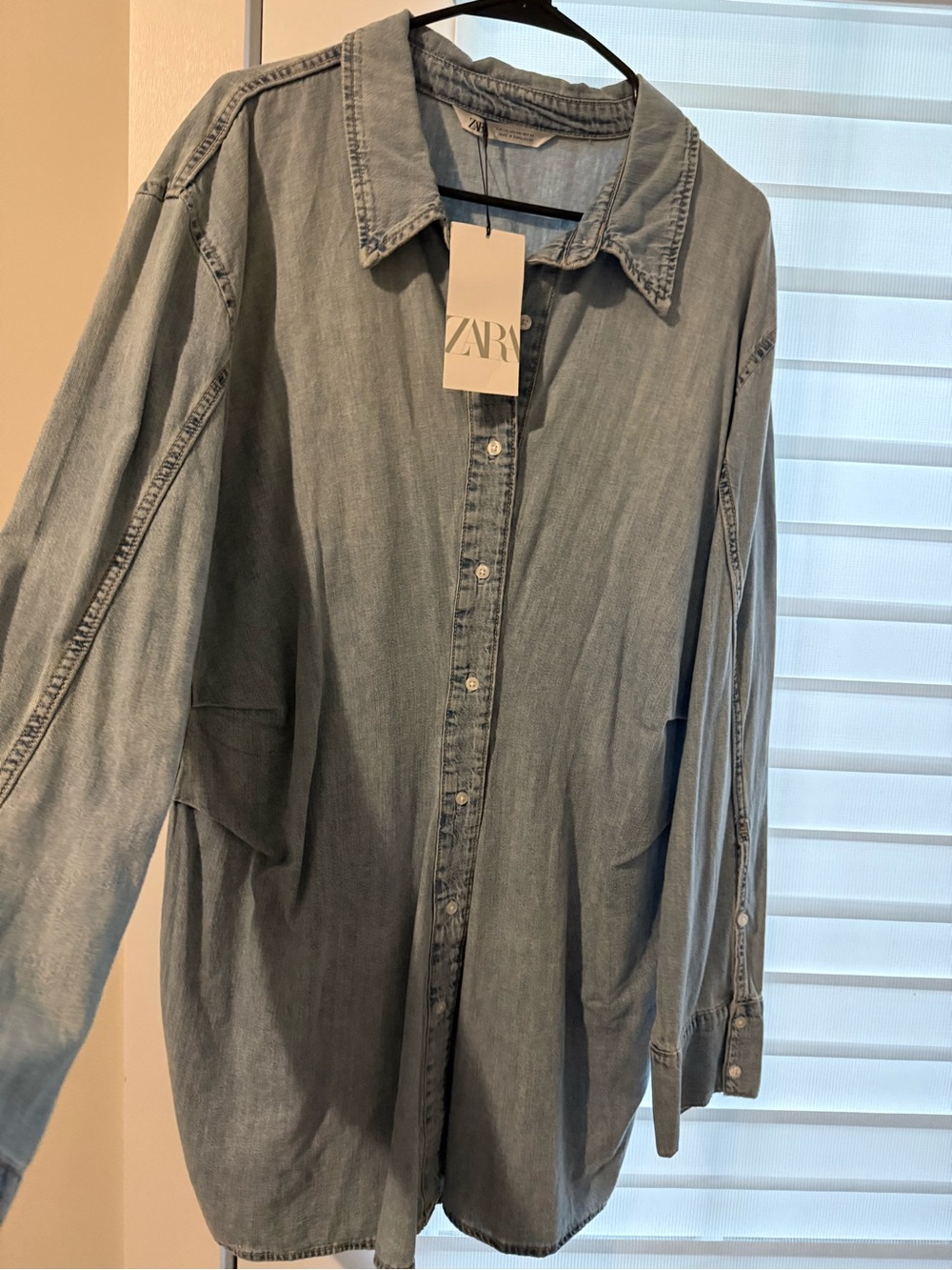 ZARA BRAND NEW SHIRT MINI DRESS ( not so mini BTW!!! FITS LIKE A TRUE XL 😳😳😳😳😍😍